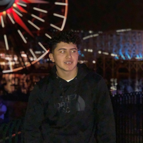 Meet your Posher, Ivan - Picture 1 of 1